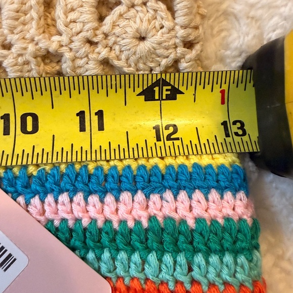 Micas NWT Crochet Rainbow Two Piece Set Lace Up Top & Shorts Size M - Picture 5 of 9